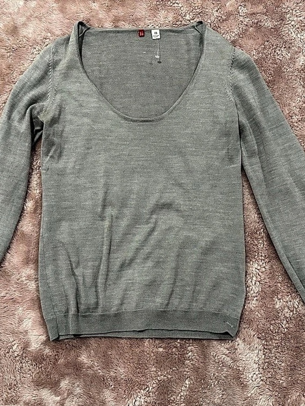 Uniqlo Extra Fine Merino Wool Scoop Neck Sweater Gray XS